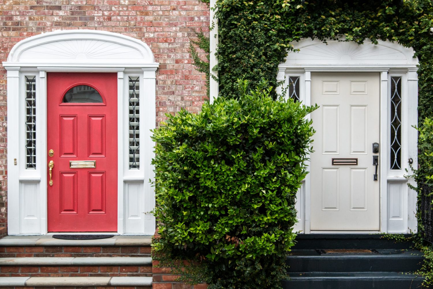Fiberglass vs. Wood vs. Steel Exterior Doors: Which is Right for You?