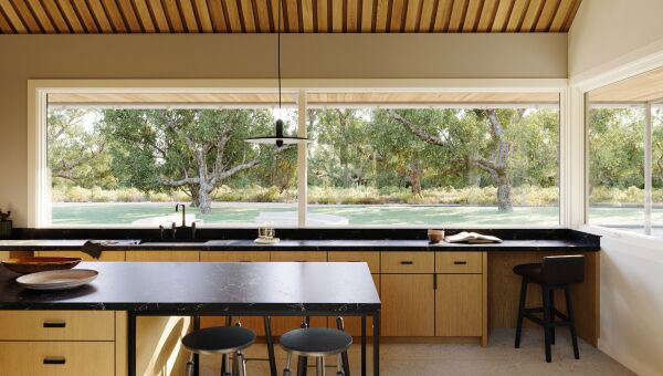 Marvin Vivid Windows: Sizes, Materials, and How They Compare to Essential and Elevate